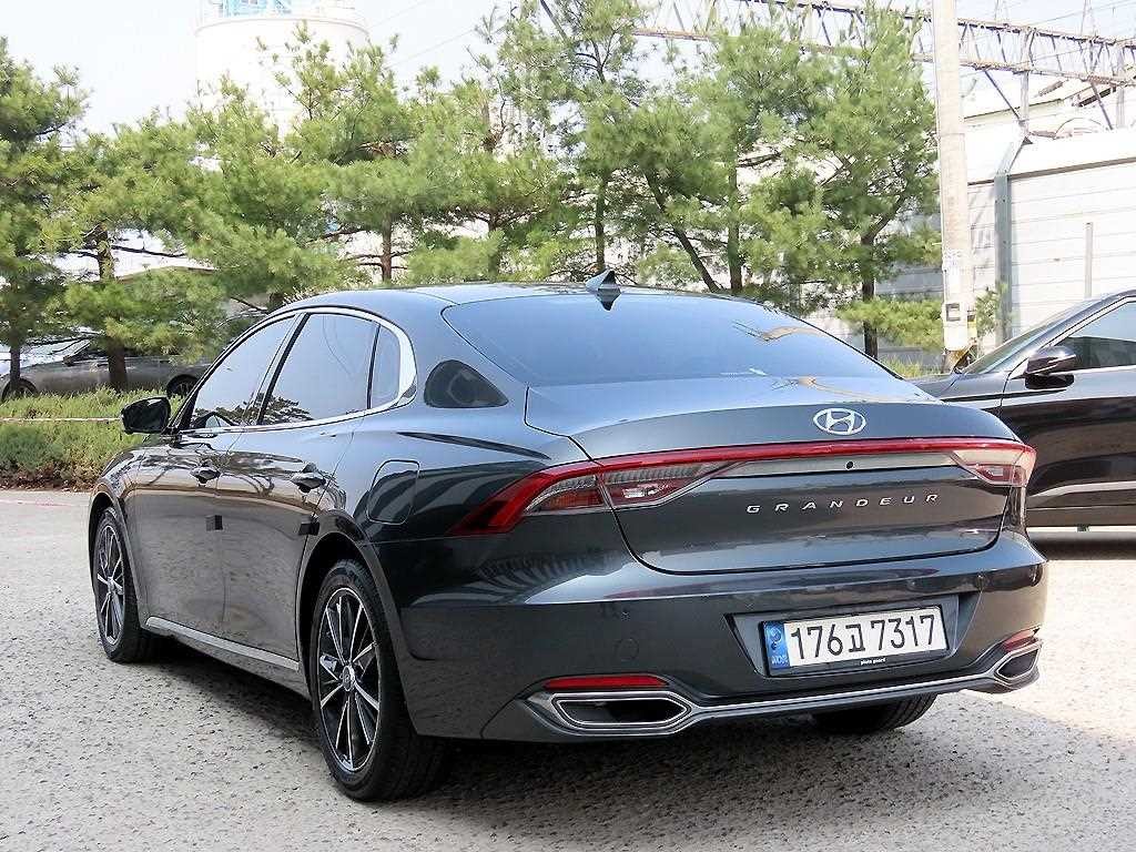 현대 그랜저 더 뉴 그랜저 IG 2.5 프리미엄 초이스 이미지 3