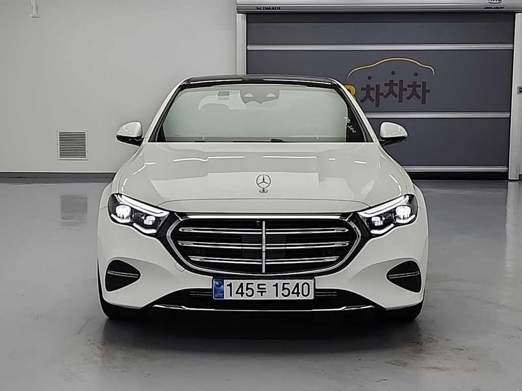 벤츠 E 클래스 E-클래스 W214 E300 4MATIC 익스클루시브 이미지 2