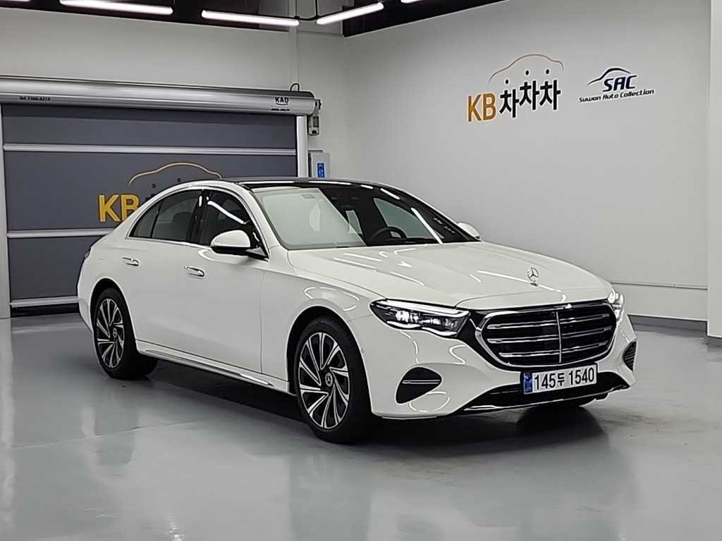 벤츠 E 클래스 E-클래스 W214 E300 4MATIC 익스클루시브 이미지 4