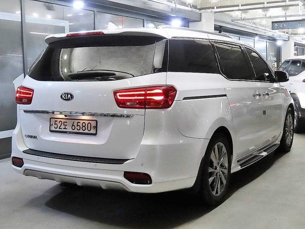기아 카니발 더 뉴 카니발 디젤 9인승 노블레스 스페셜 이미지 4