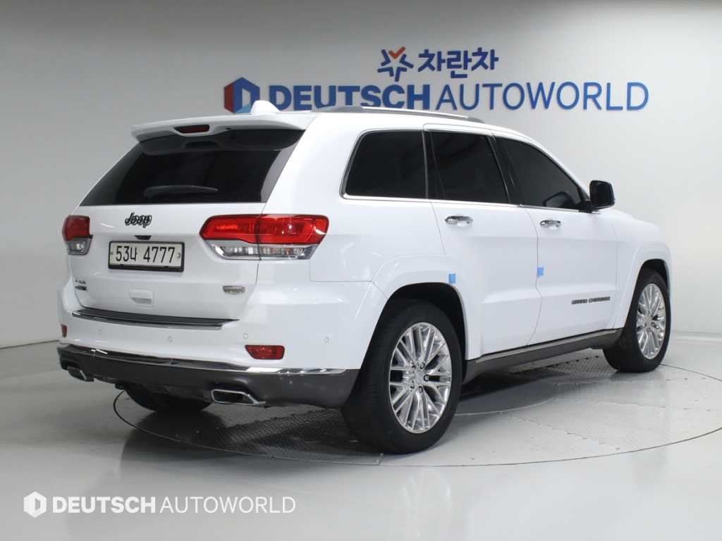 지프 체로키 그랜드 체로키 3.0 디젤 오버랜드 서밋 이미지 2