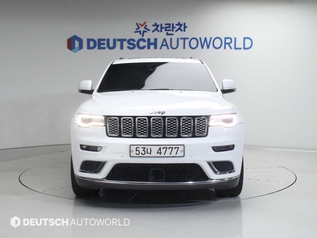 지프 체로키 그랜드 체로키 3.0 디젤 오버랜드 서밋 이미지 3