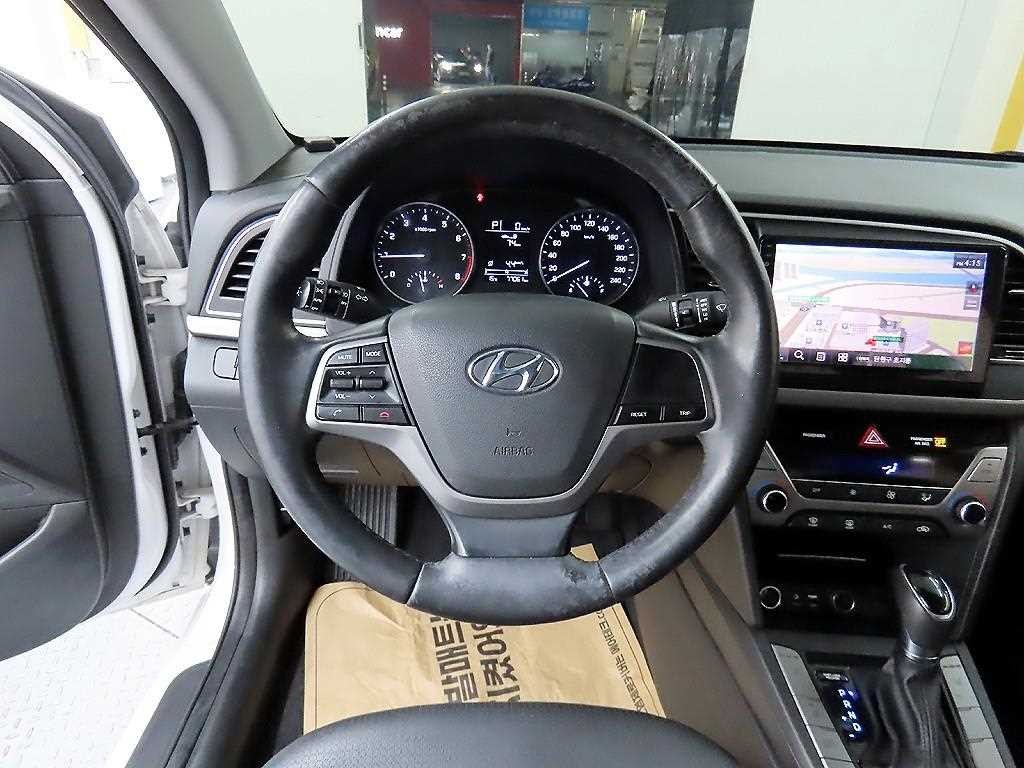 현대 아반떼 아반떼 AD 1.6 GDI 스마트 이미지 9
