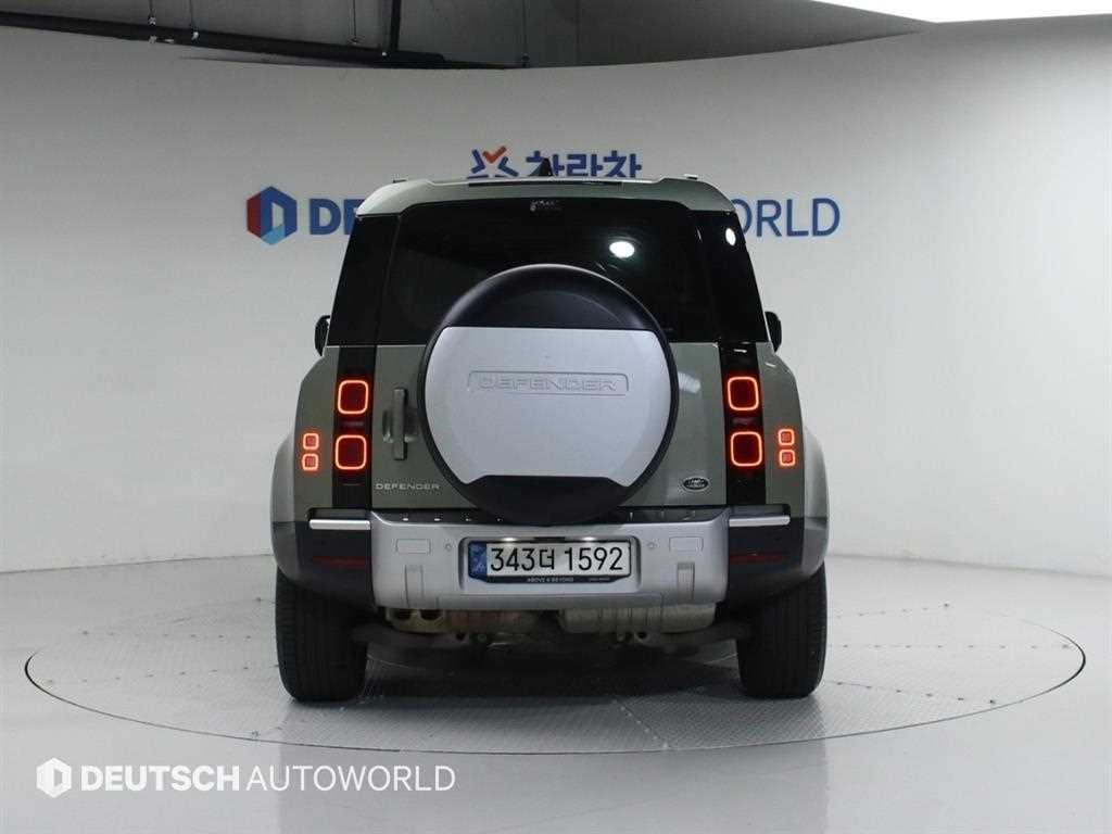 랜드로버 디펜더 디펜더 (L663) 90 D250 SE 이미지 4