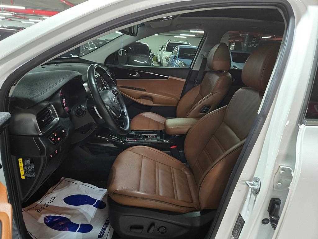 기아 쏘렌토 더 뉴 쏘렌토 디젤 2.2 2WD 노블레스 스페셜 이미지 6