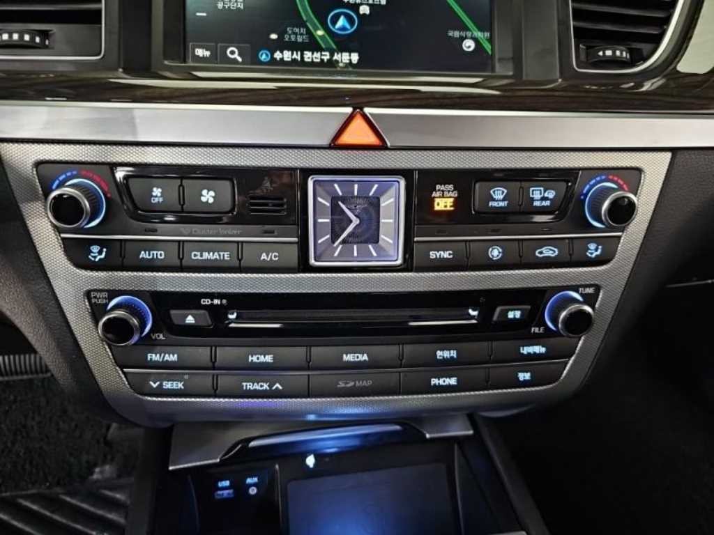 제네시스 G80 2.2D AWD 럭셔리 이미지 11