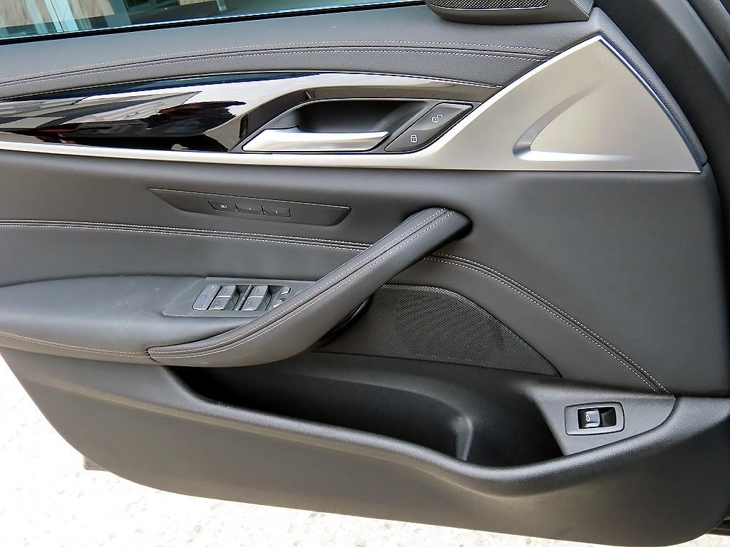 BMW 5시리즈 5시리즈 (G30) 523d xDrive 럭셔리 이미지 11