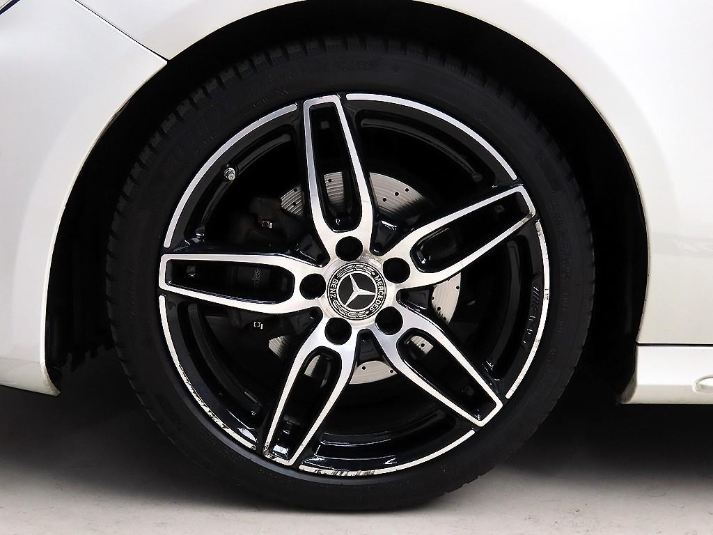 벤츠 A 클래스 A클래스 W176 A200 AMG LINE 이미지 19