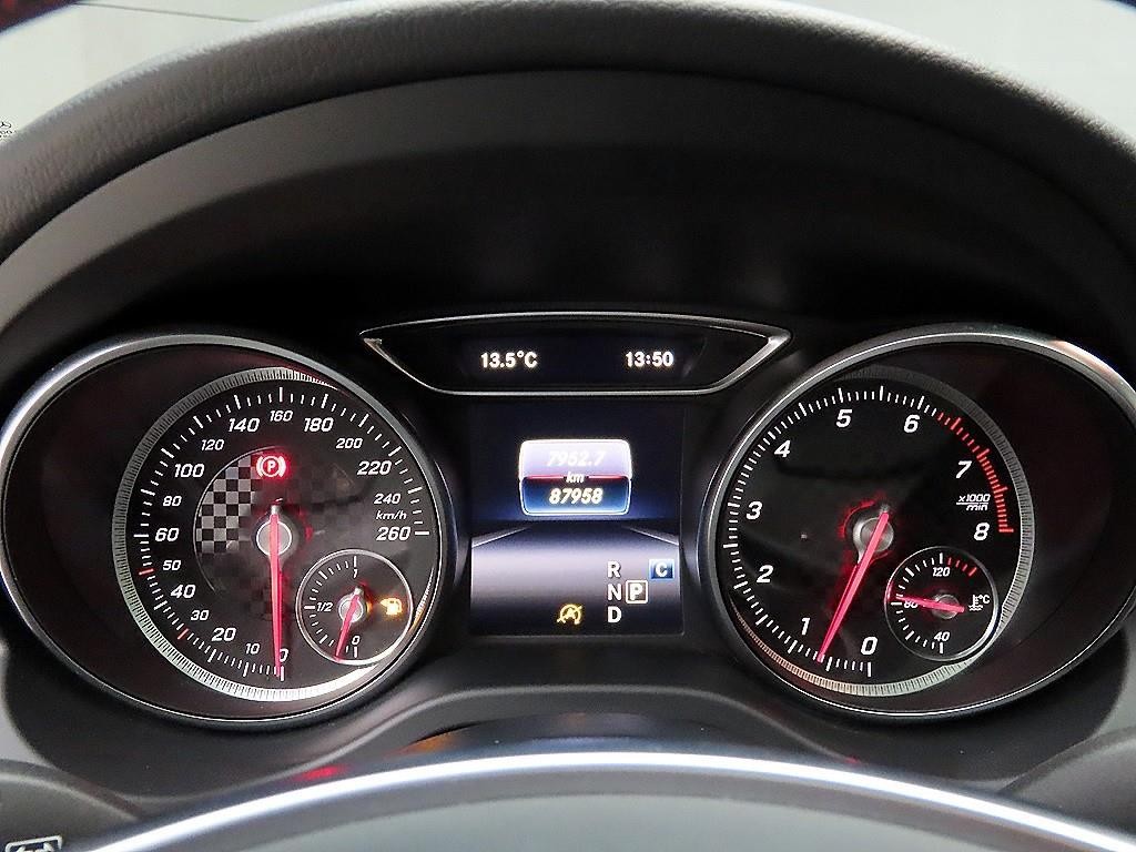 벤츠 A 클래스 A클래스 W176 A200 AMG LINE 이미지 8