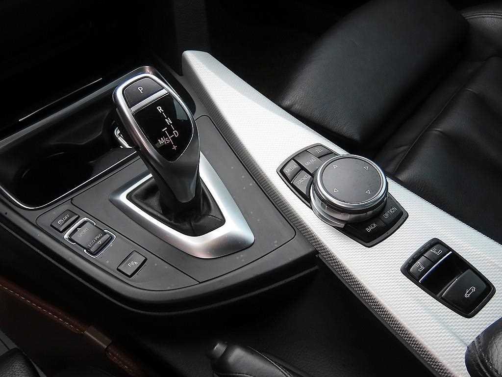 BMW 4시리즈 4시리즈 (F32) 428i 컨버터블 M 스포츠 이미지 15