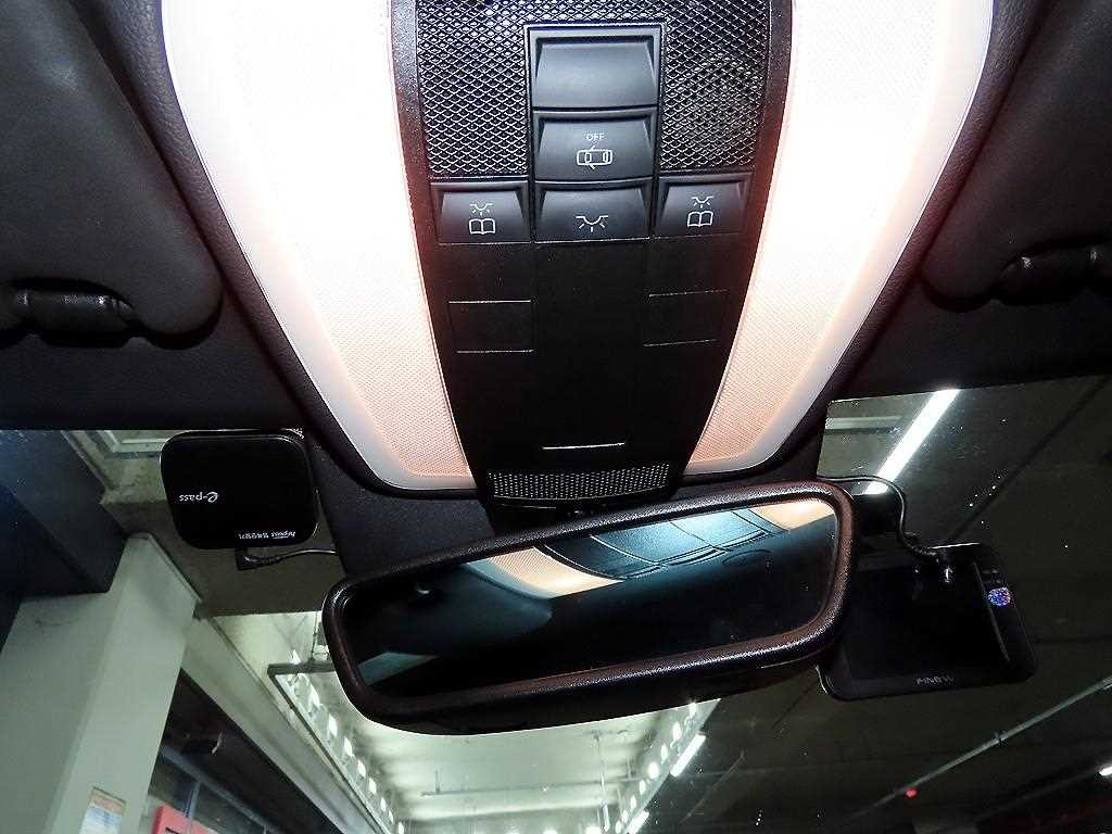 벤츠 E 클래스 E-클래스 W212 E400 카브리올레 이미지 17