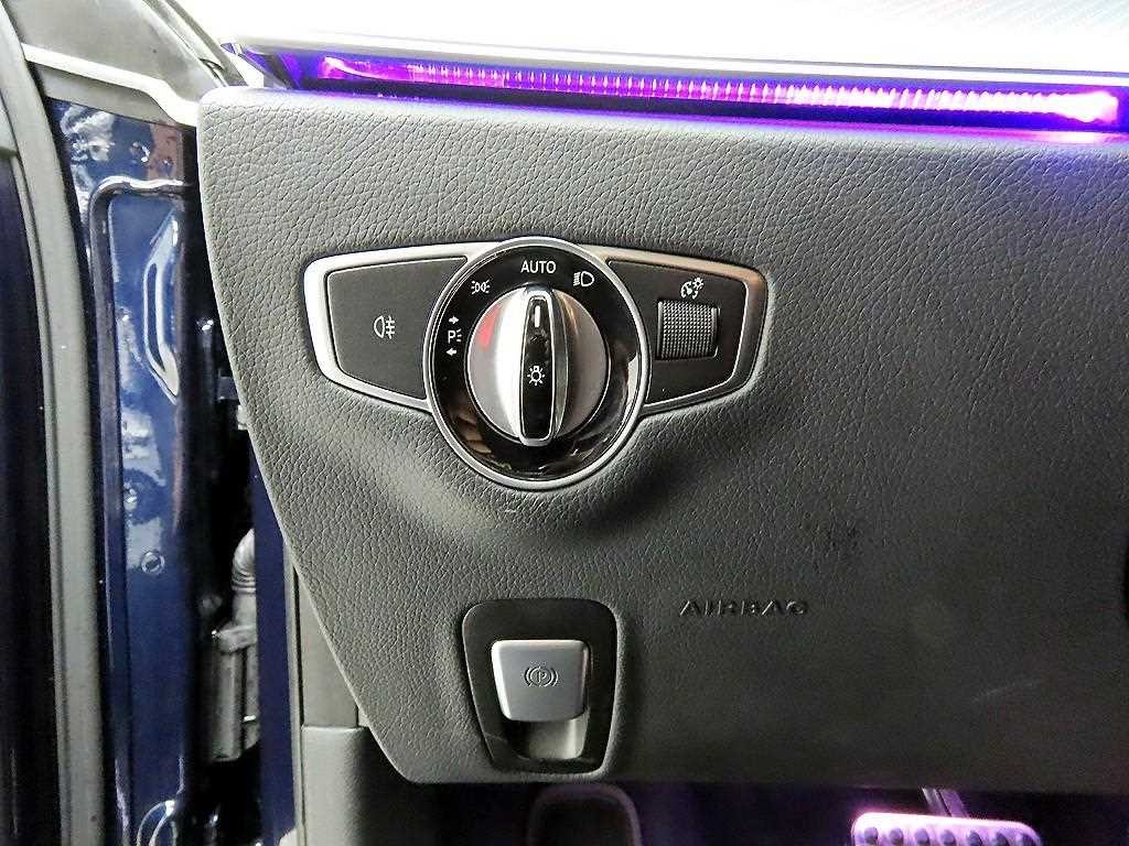 벤츠 E 클래스 E-클래스 W213 E250 아방가르드 이미지 12