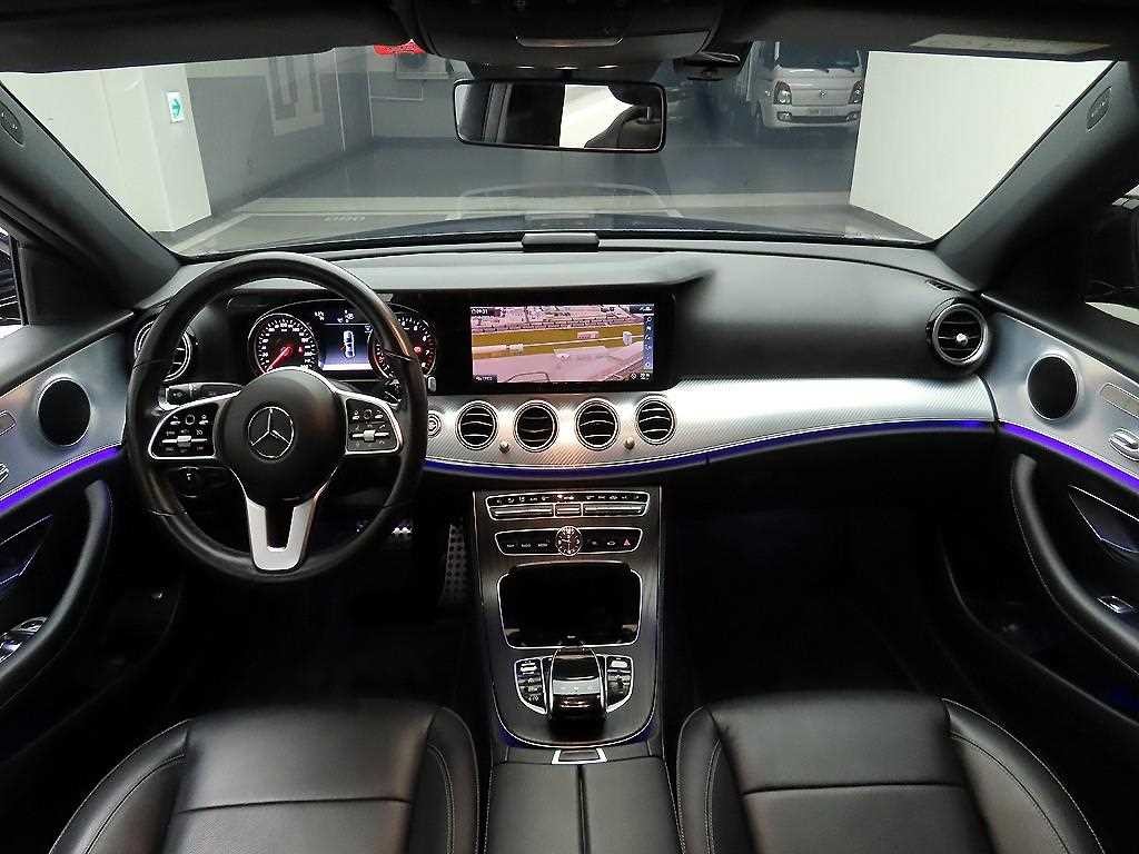 벤츠 E 클래스 E-클래스 W213 E250 아방가르드 이미지 8