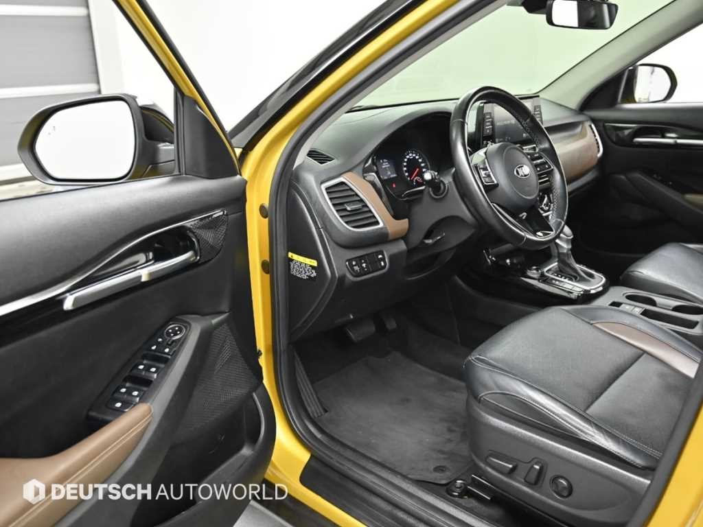 기아 셀토스 가솔린 1.6 터보 4WD 노블레스 이미지 11