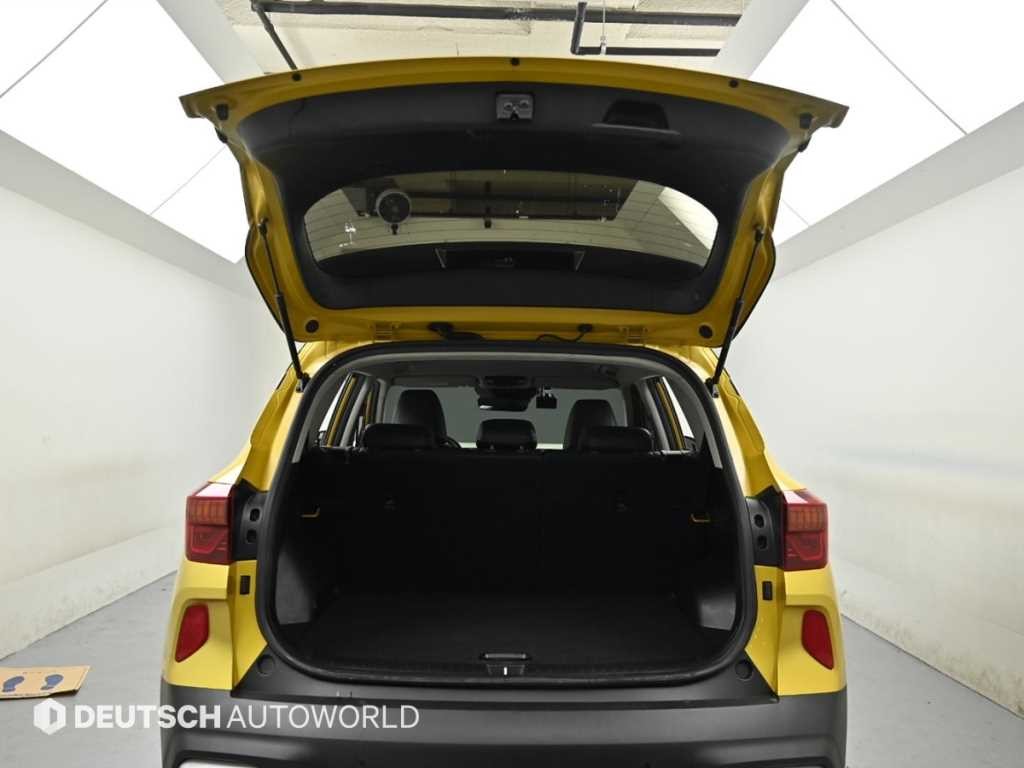 기아 셀토스 가솔린 1.6 터보 4WD 노블레스 이미지 20
