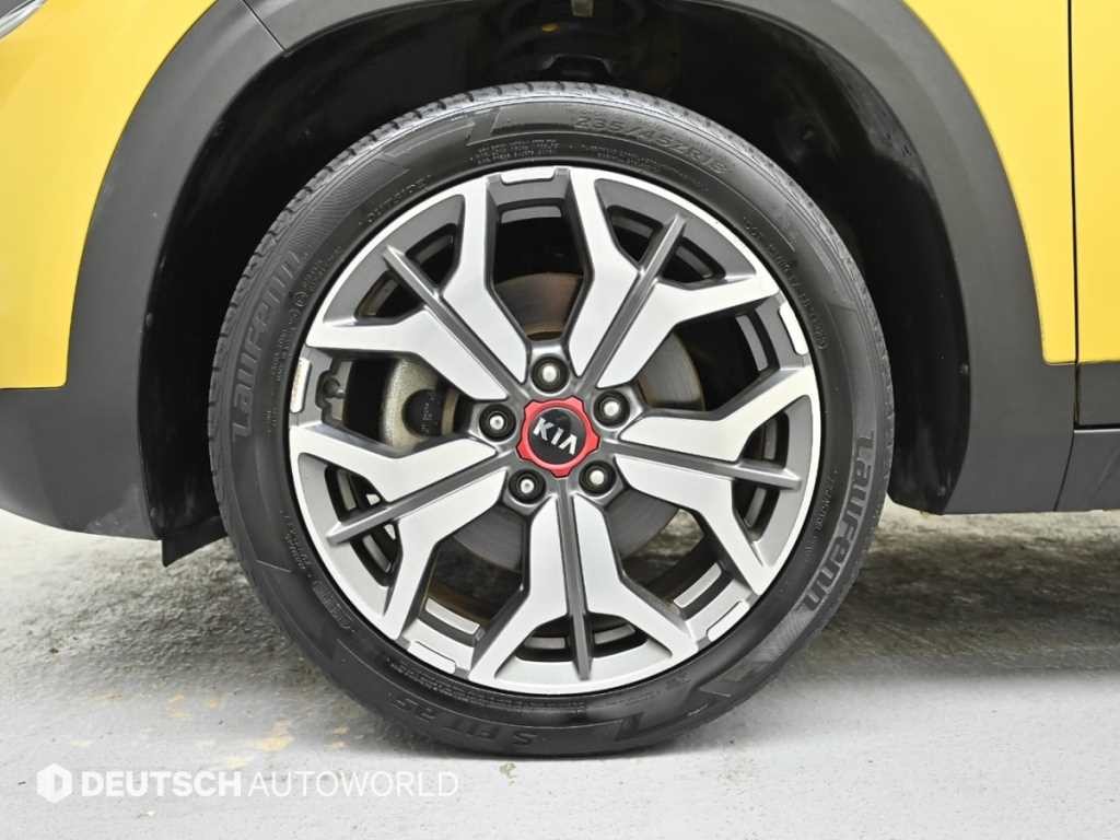 기아 셀토스 가솔린 1.6 터보 4WD 노블레스 이미지 5