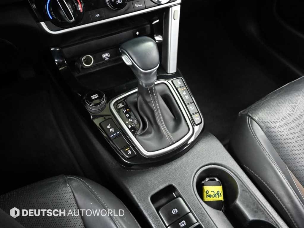 기아 셀토스 가솔린 1.6 터보 4WD 노블레스 이미지 9