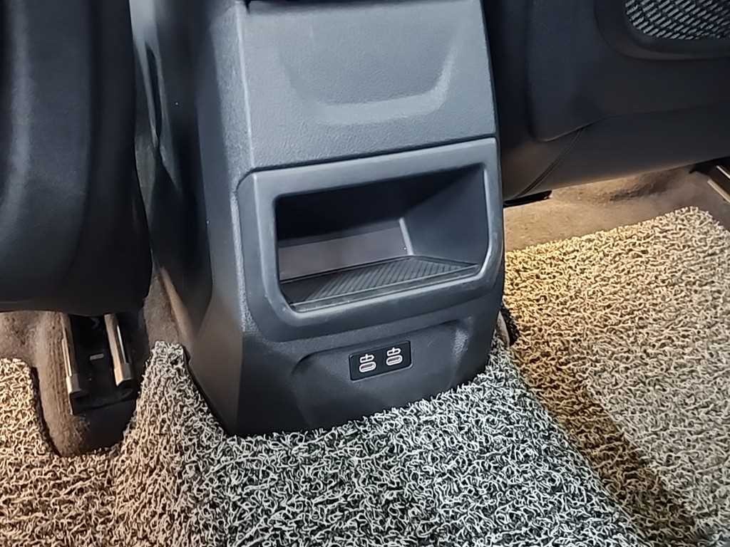 BMW 1시리즈 1시리즈 (F40) 118d 조이 이미지 14