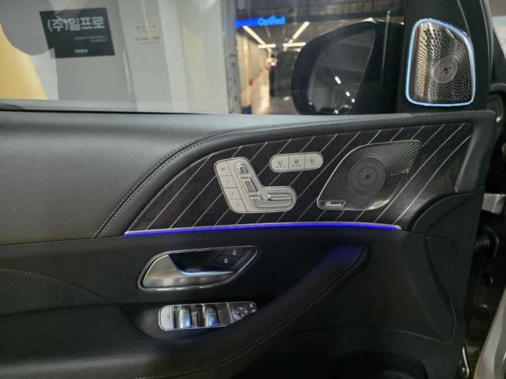 벤츠 GLS 클래스 GLS클래스 X167 마이바흐 GLS600 4MATIC 매뉴팩처 이미지 9