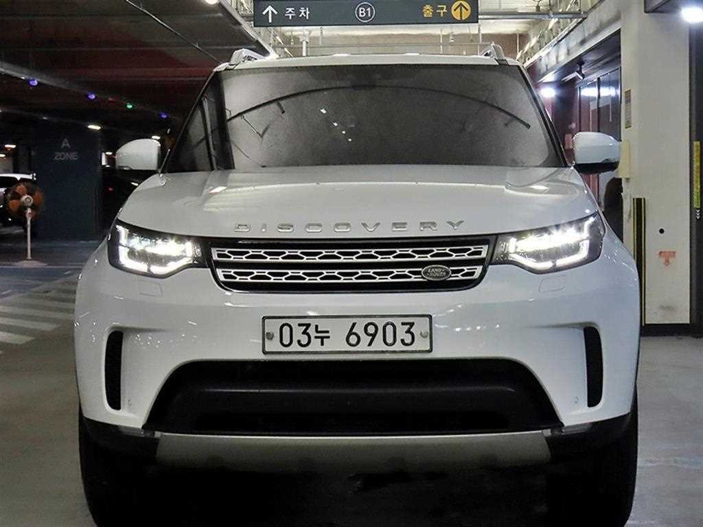 랜드로버 디스커버리 디스커버리5 3.0 TD6 HSE 럭셔리 이미지 2