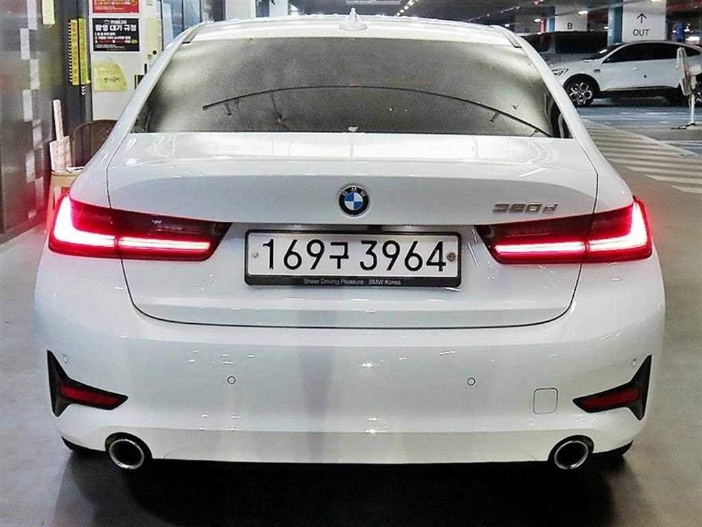 BMW 3시리즈 3시리즈 (G20) 320d 이미지 5