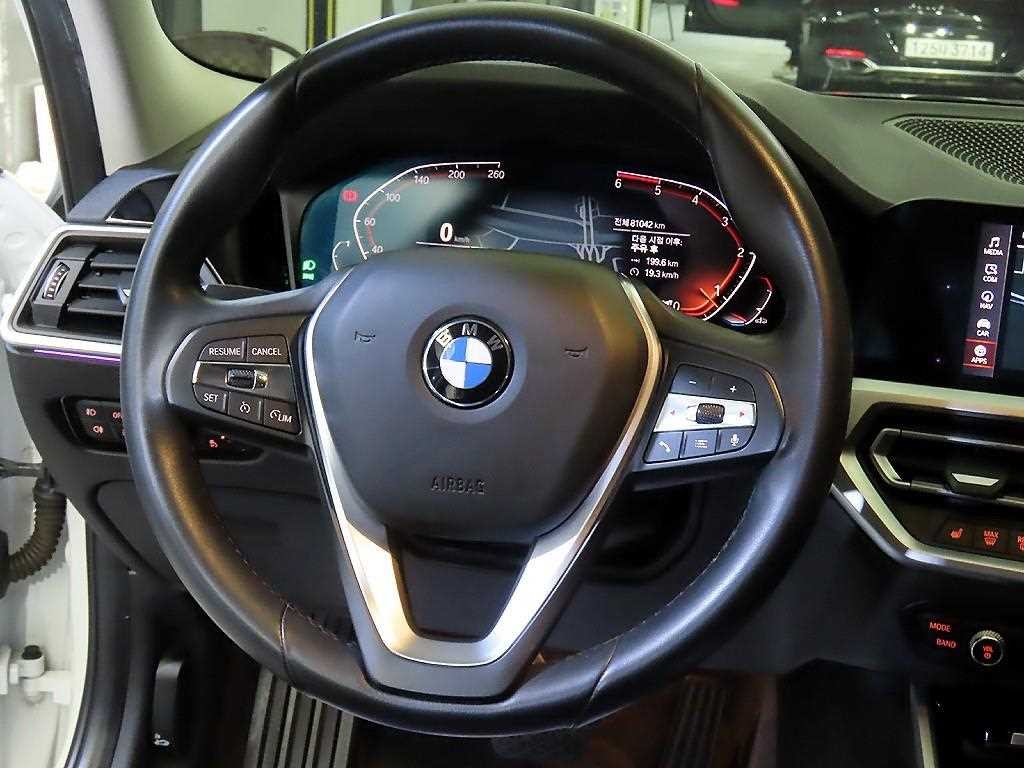 BMW 3시리즈 3시리즈 (G20) 320d 이미지 8