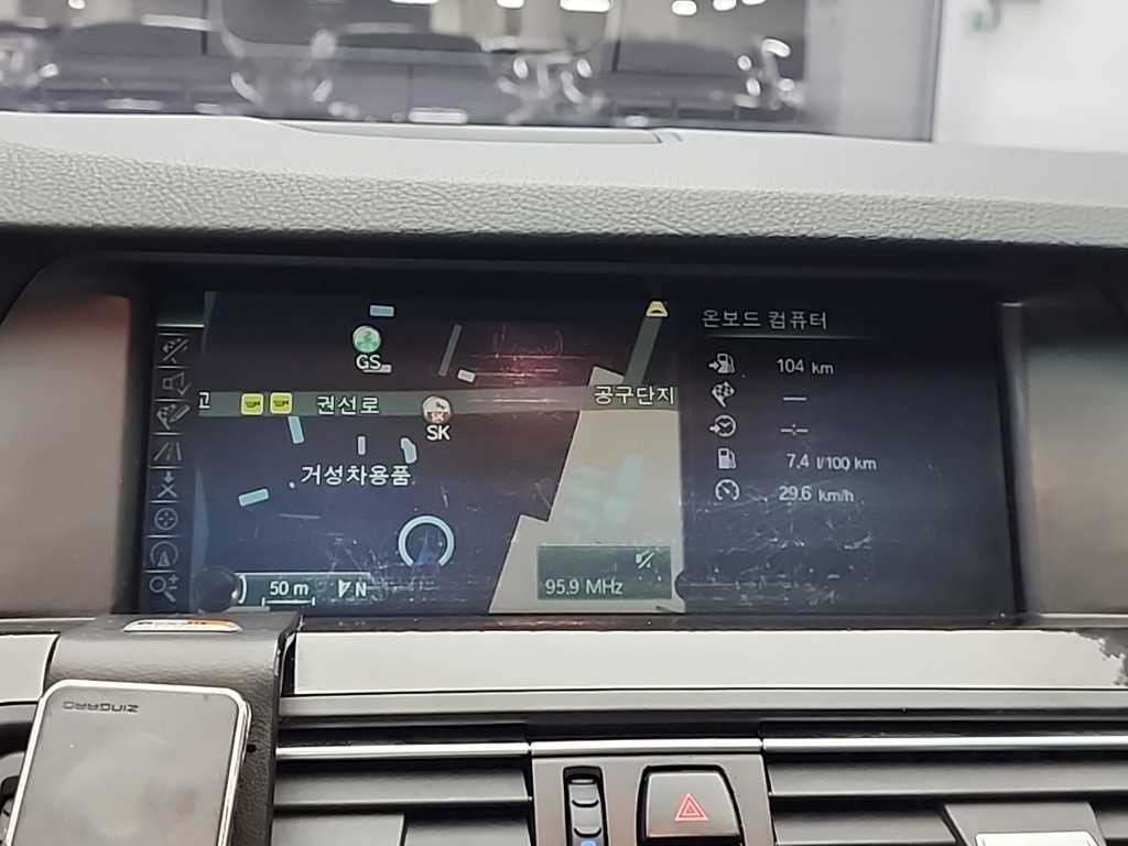 BMW 5시리즈 5시리즈 (F10) 525d xDrive 이미지 14