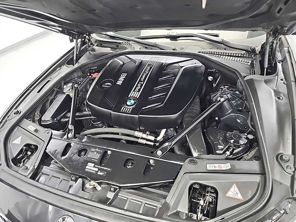BMW 5시리즈 5시리즈 (F10) 525d xDrive 이미지 5