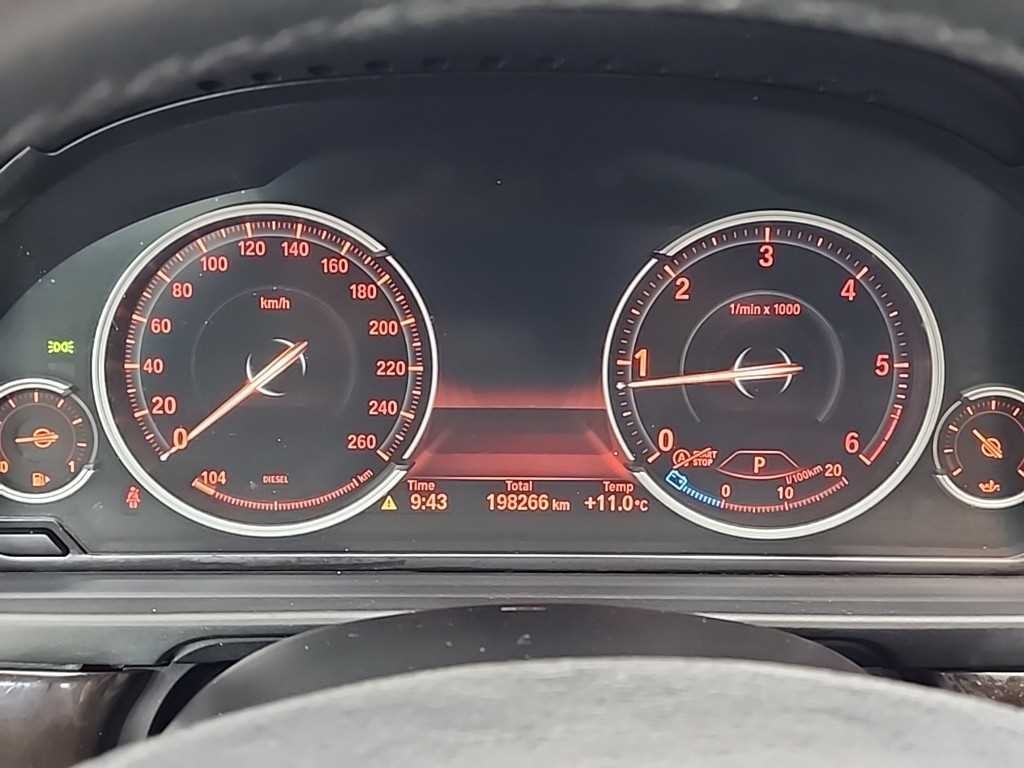 BMW 5시리즈 5시리즈 (F10) 525d xDrive 이미지 6