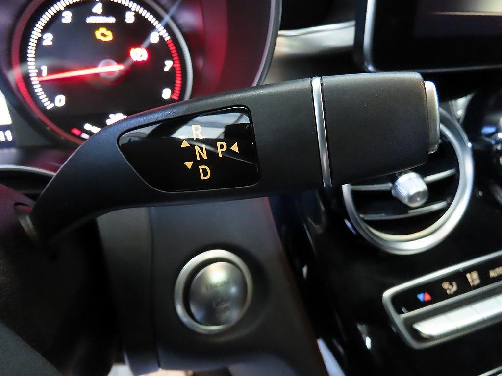 벤츠 C 클래스 C클래스 W205 C350e 이미지 12