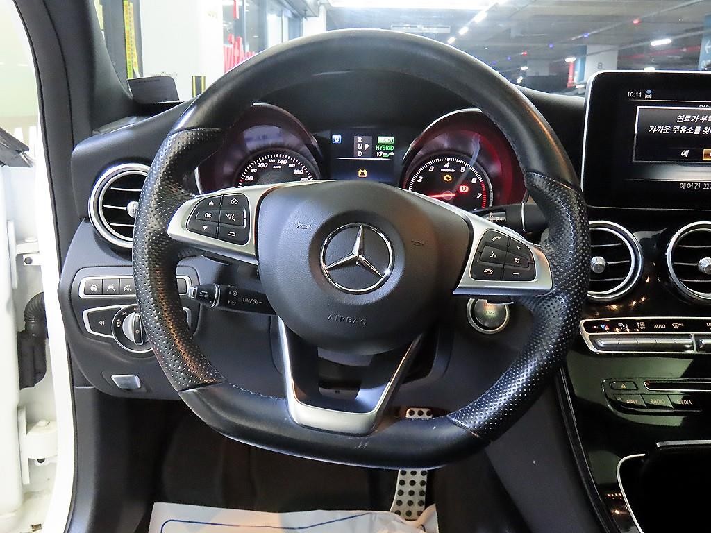 벤츠 C 클래스 C클래스 W205 C350e 이미지 8
