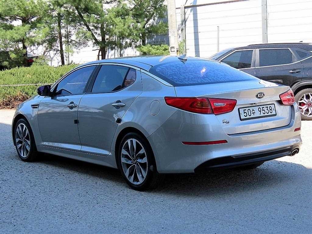 기아 K5 더 뉴 K5 2.0 W 스페셜 이미지 3