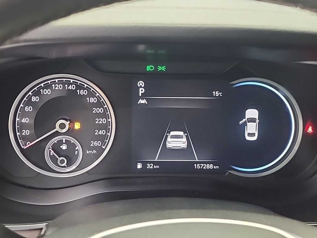 제네시스 G70 더 뉴 G70 가솔린 2.0T 2WD 기본형 이미지 6