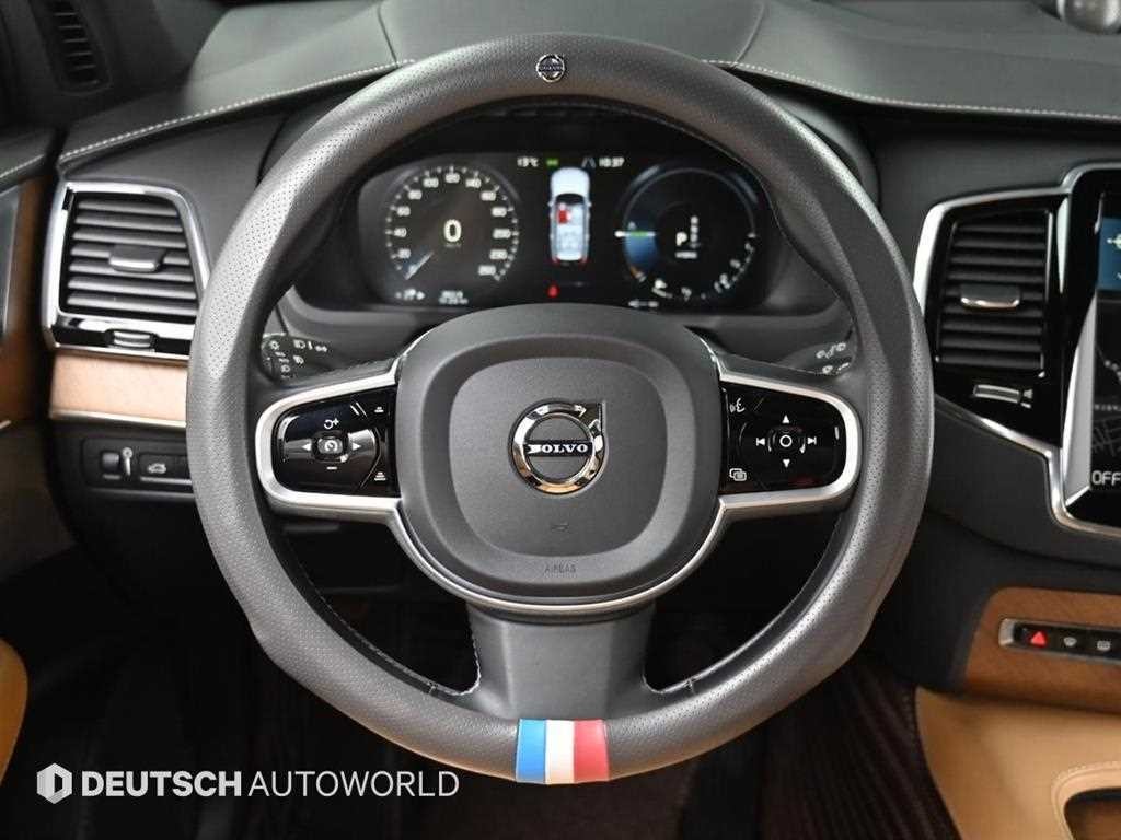 볼보 XC90 XC90 2세대 2.0 T8 AWD 인스크립션 이미지 13