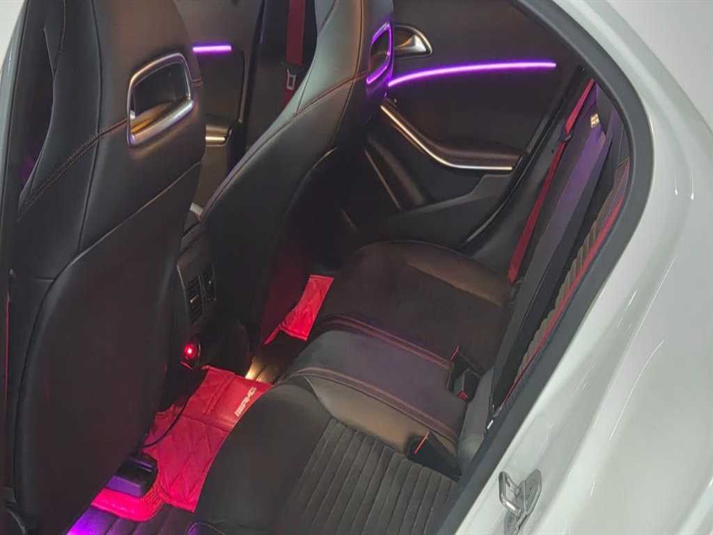벤츠 A 클래스 A클래스 W176 A45 AMG 4MATIC 이미지 10