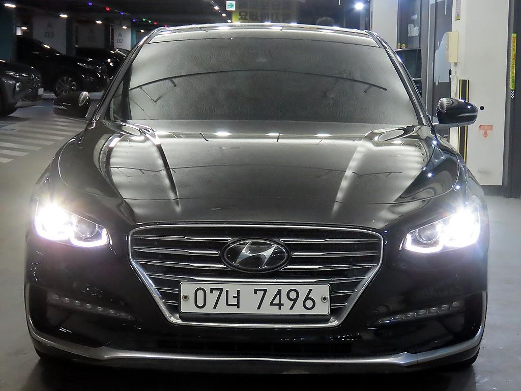 현대 그랜저 그랜저 IG 2.2 VGT 프리미엄 스페셜 이미지 2