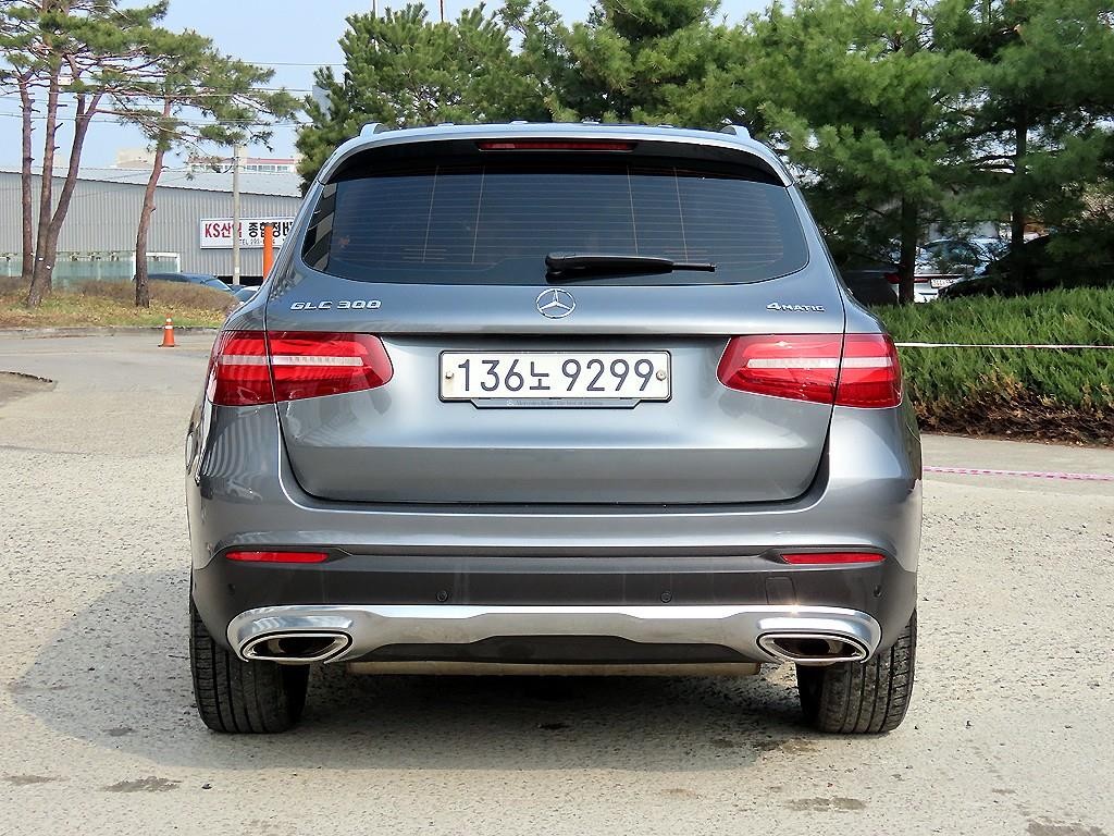 벤츠 GLC 클래스 GLC클래스 X253 GLC 300 4MATIC 이미지 4