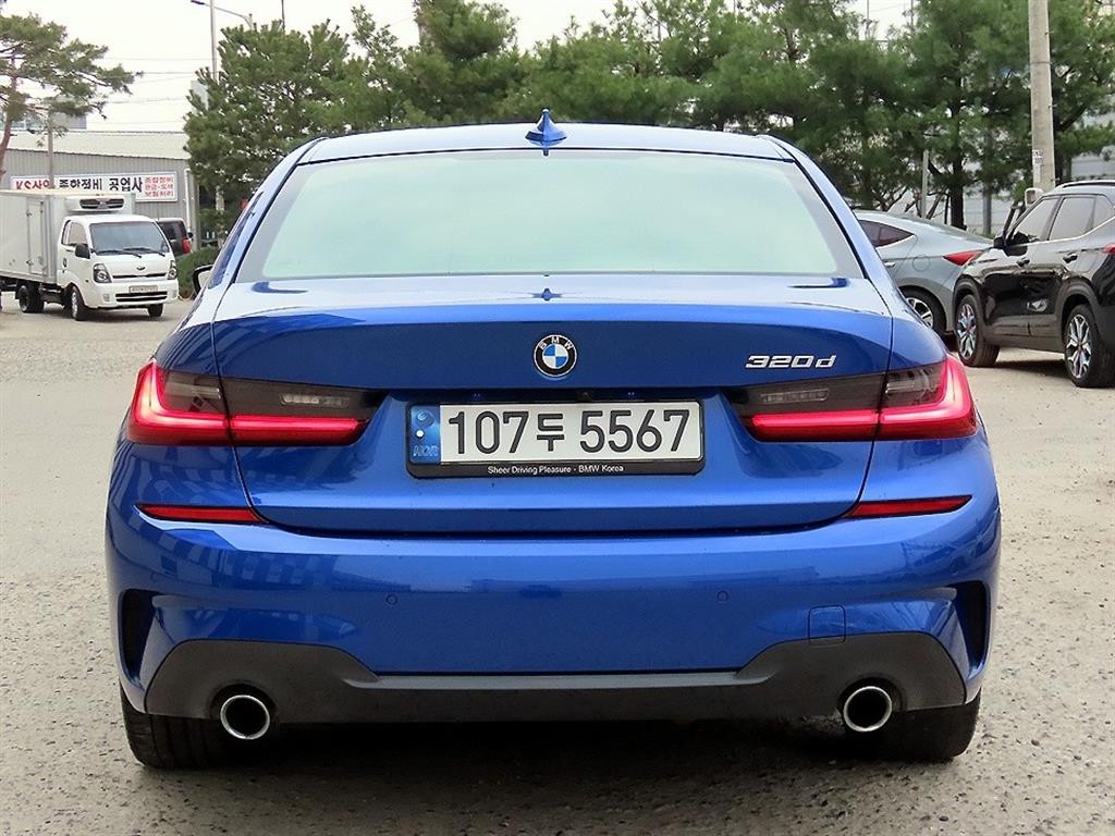 BMW 3시리즈 3시리즈 (G20) 320d M 스포츠 이미지 4