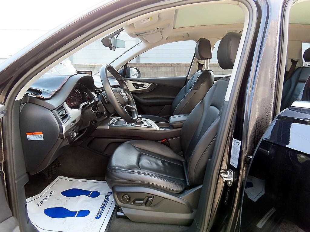 아우디 Q7 Q7 (4M) 45 TFSI 콰트로 이미지 5