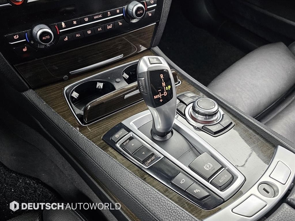 BMW 7시리즈 7시리즈 (F01) 730 d 이미지 9