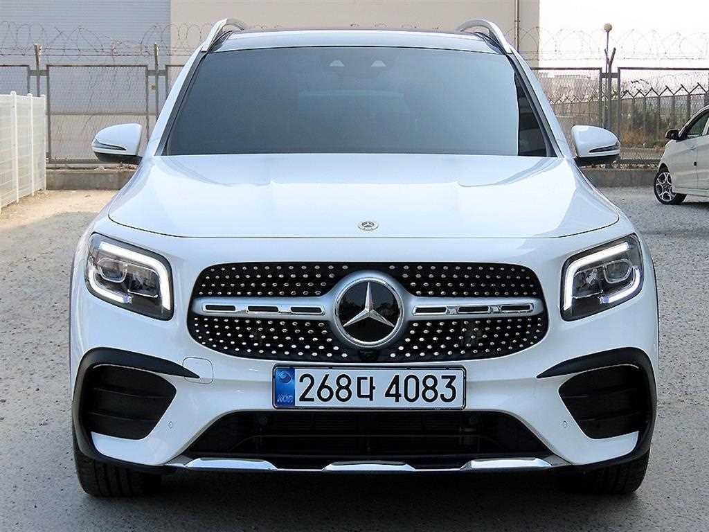 벤츠 GLB 클래스 GLB클래스 X247 GLB 250 4MATIC 이미지 2