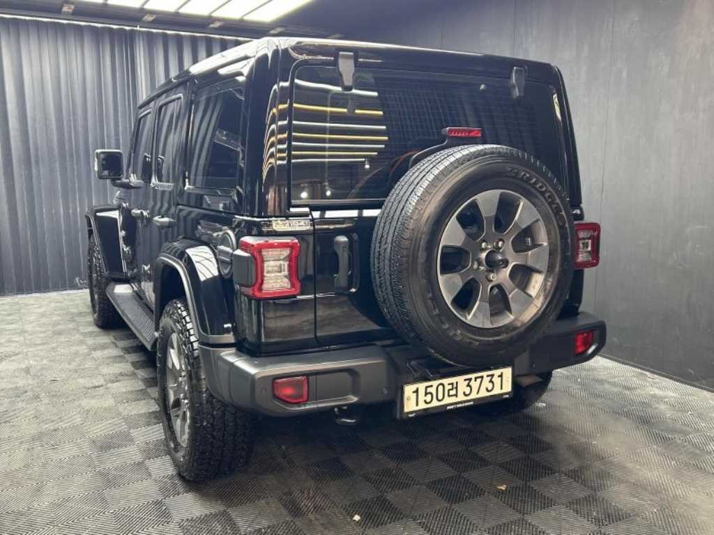 지프 랭글러 랭글러 (JL) 2.0 오버랜드 4도어 파워탑 이미지 4