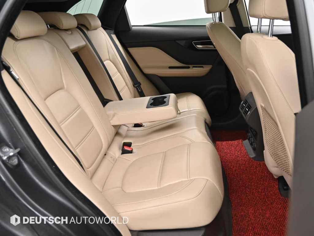 재규어 F-PACE 20d 프레스티지 이미지 12