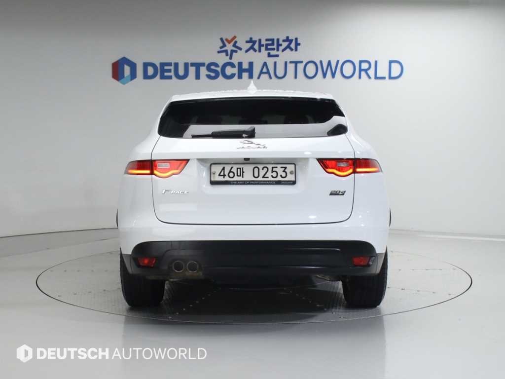 재규어 F-PACE 20d 프레스티지 이미지 4
