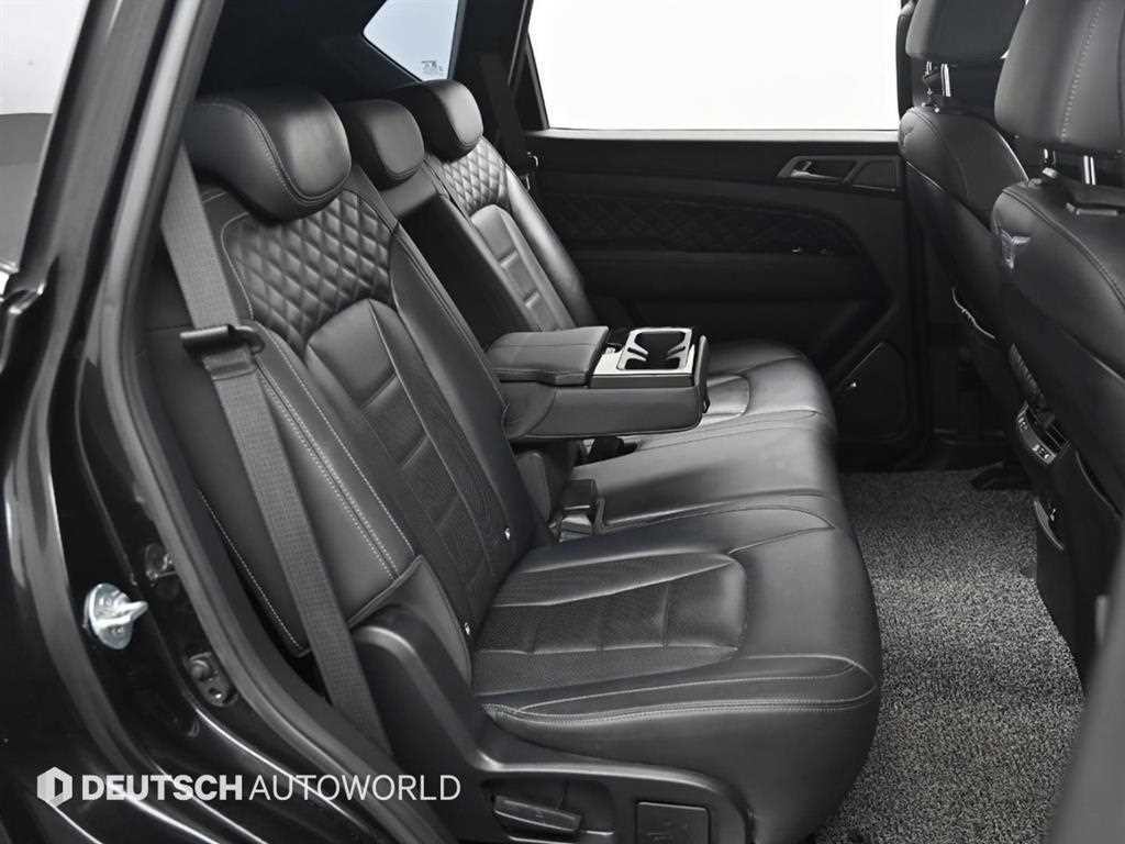 KG모빌리티(쌍용) 렉스턴 G4렉스턴 디젤 2.2 4WD 화이트 에디션 이미지 12