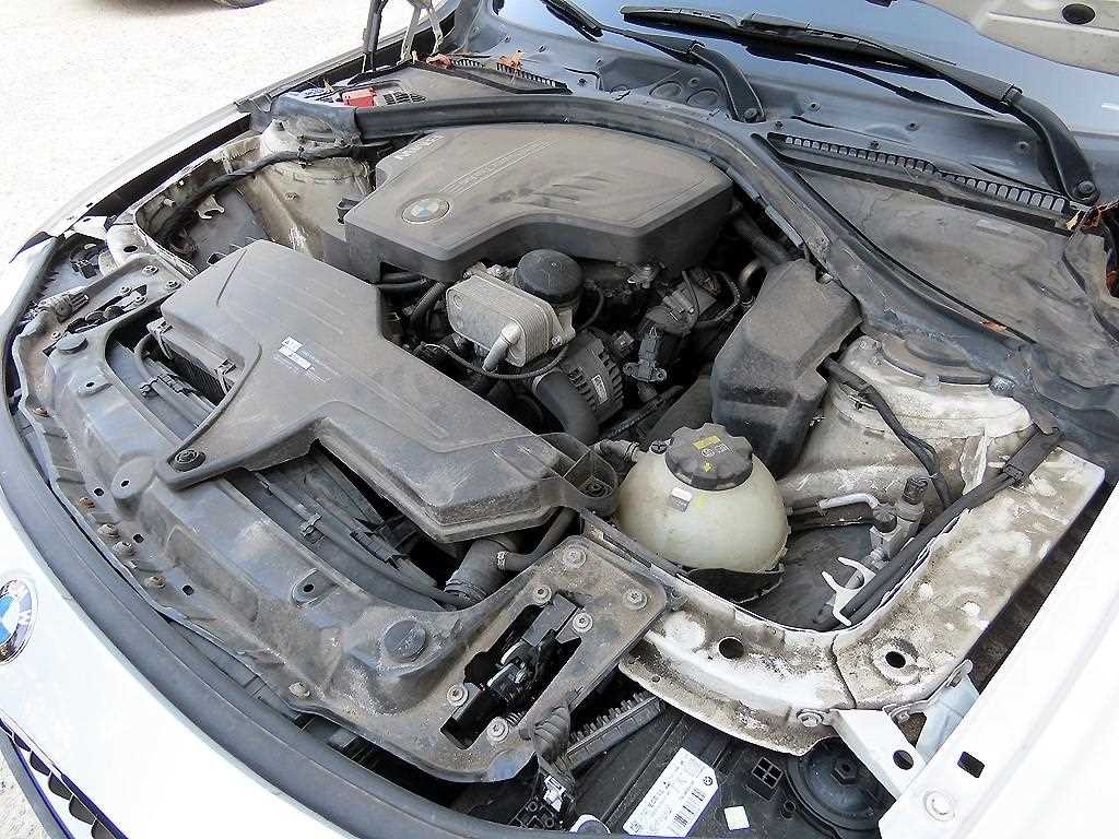 BMW 3시리즈 3시리즈 (F30) 320i M 스포츠 이미지 19