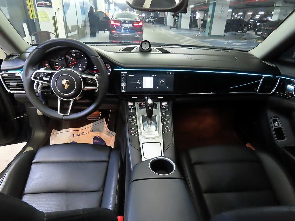 포르쉐 파나메라 3.6 AWD 이미지 10