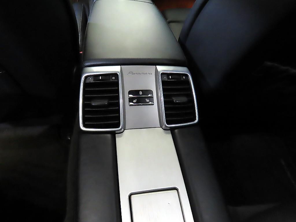 포르쉐 파나메라 3.6 AWD 이미지 16