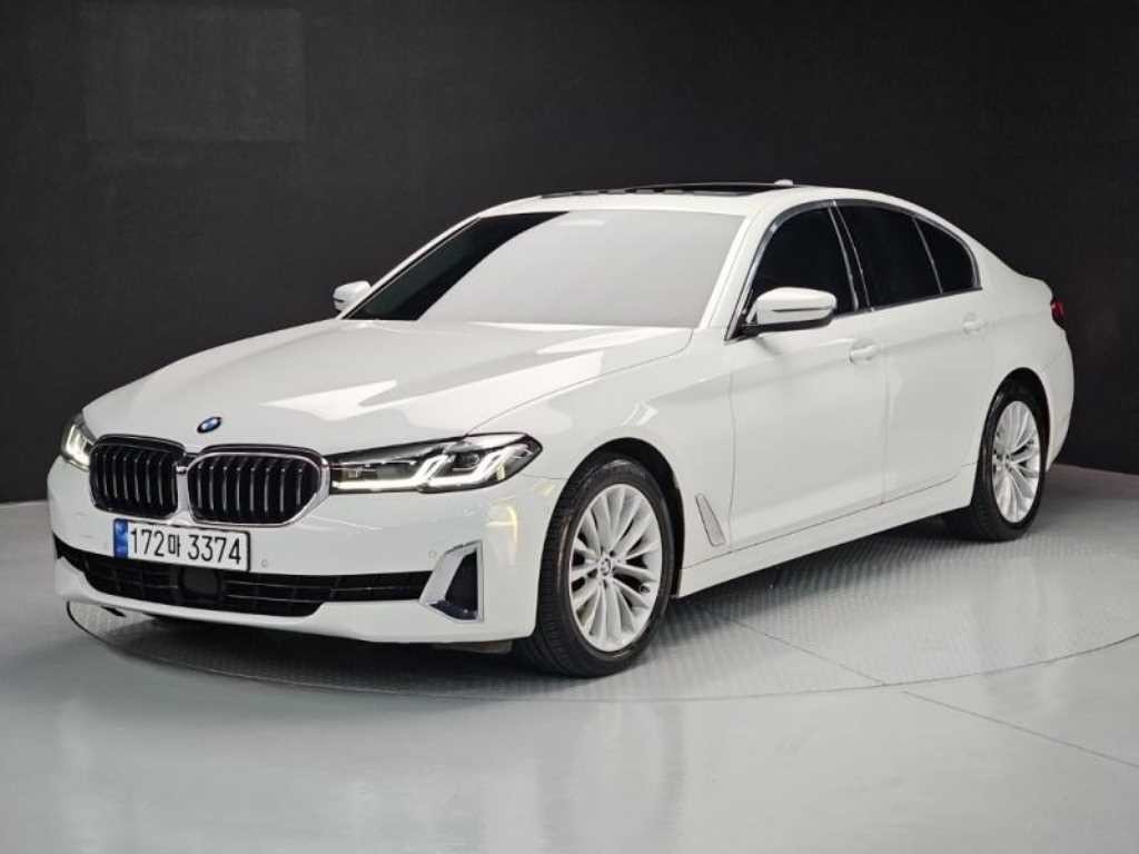 BMW 5시리즈 5시리즈 (G30) 520i 럭셔리 이미지 1