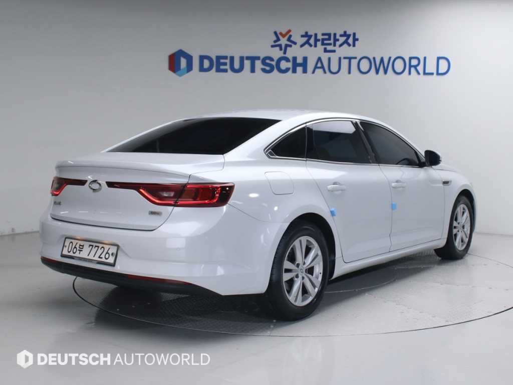 르노코리아(삼성) SM6 가솔린 2.0 GDe SE 이미지 2